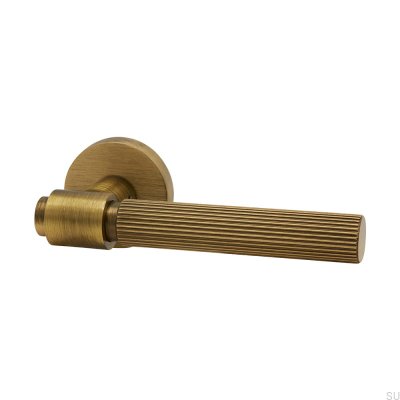 Small Antique Brass Knurled Door Knobs