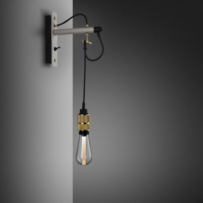Hooked Wall Lamp Nude Gray / Brass [A900L]