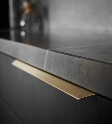 Blaze 2 2x160 Edge Furniture Handle Aluminum Brushed Gold