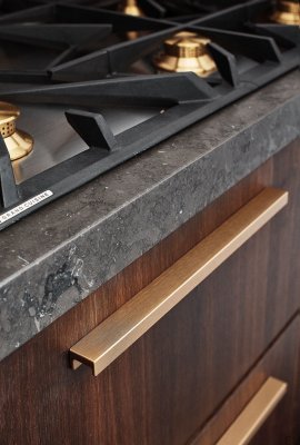 Station 320 elongated furniture handle Aluminum Gold Brushed