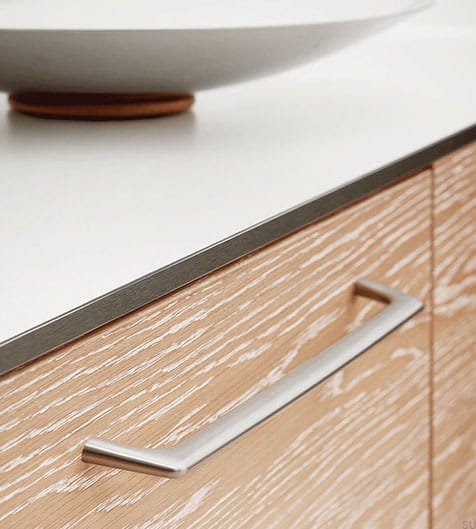 538560256-66--Uchwyt-meblowy-podłużny-Vista-256-Metalowy-Srebrny-Szczotkowany-Furnipart-Skandynawskie-Uchwyty_2