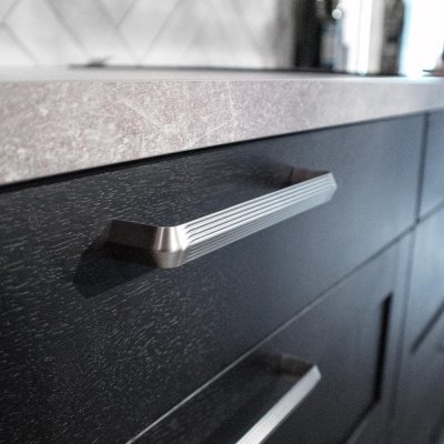 Lines 160 oblong furniture handle Brushed nickel