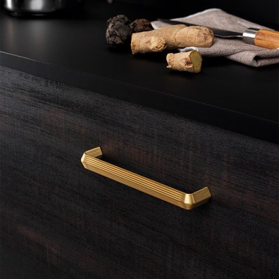 Lines 160 furniture handle, brushed gold
