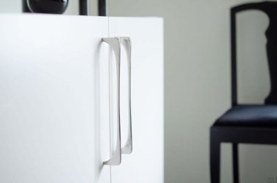 Bridge 224 oblong furniture handle Polished stainless steel