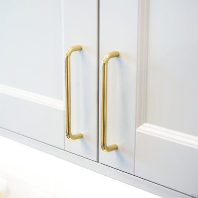 Elongated furniture handle Bolmen 128 Natural Brass, Polished, Lacquered