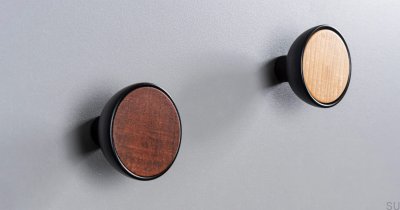 Bol Black wall hanger with sapele Eco wood