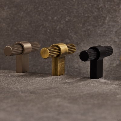 T-Bar Helix Stripe furniture knob Silver Brushed Metal (Inox Look)