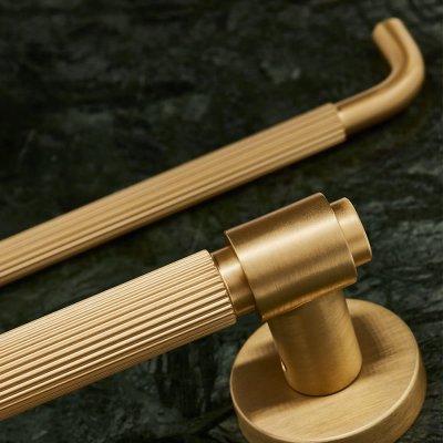 Elongated furniture handle Helix Stripe 128 Gold Brushed