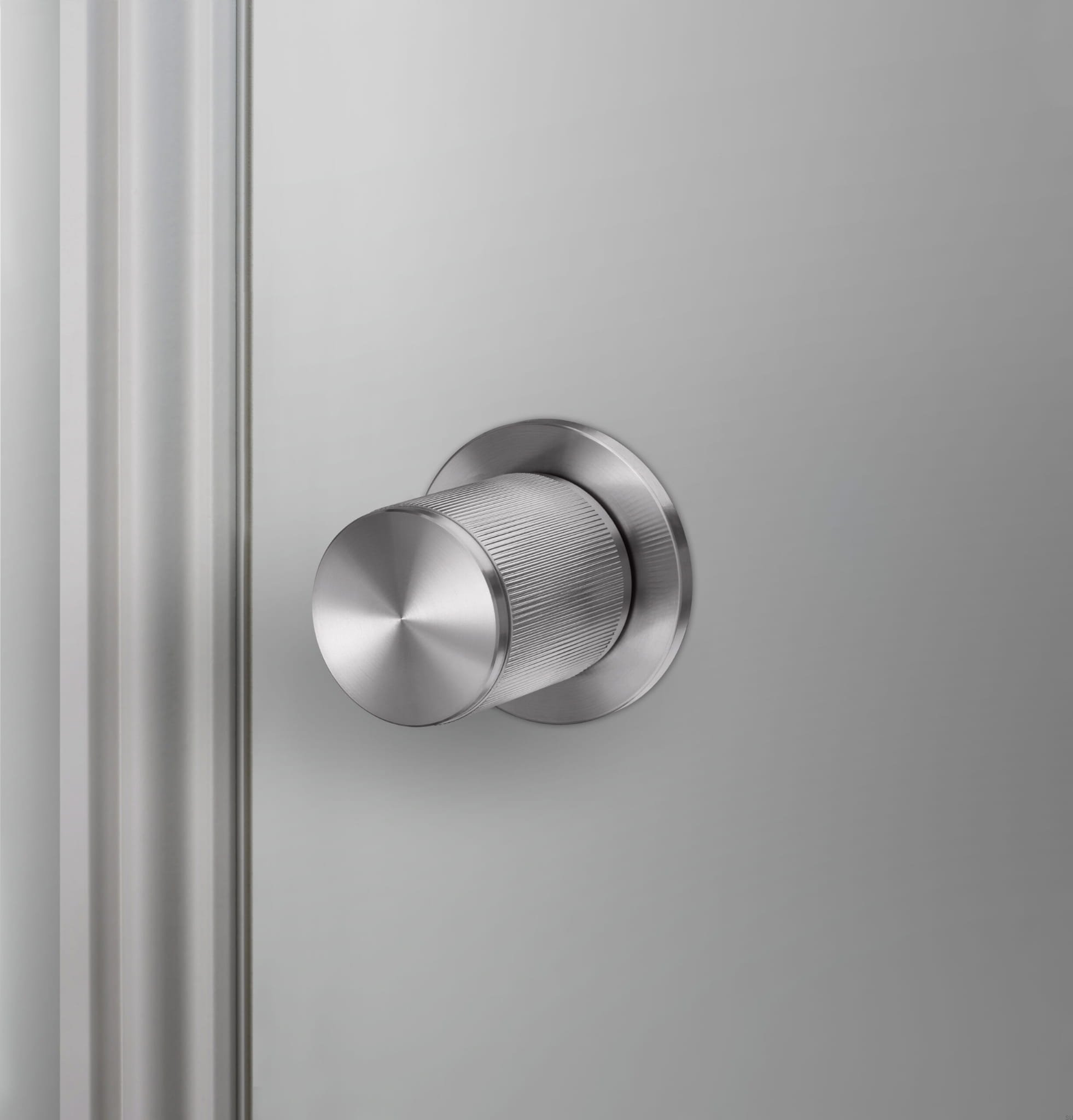 Door-Knob_FixedROW_Linear_Front_Steel_A1_Web_Square-1-scaled.jpg