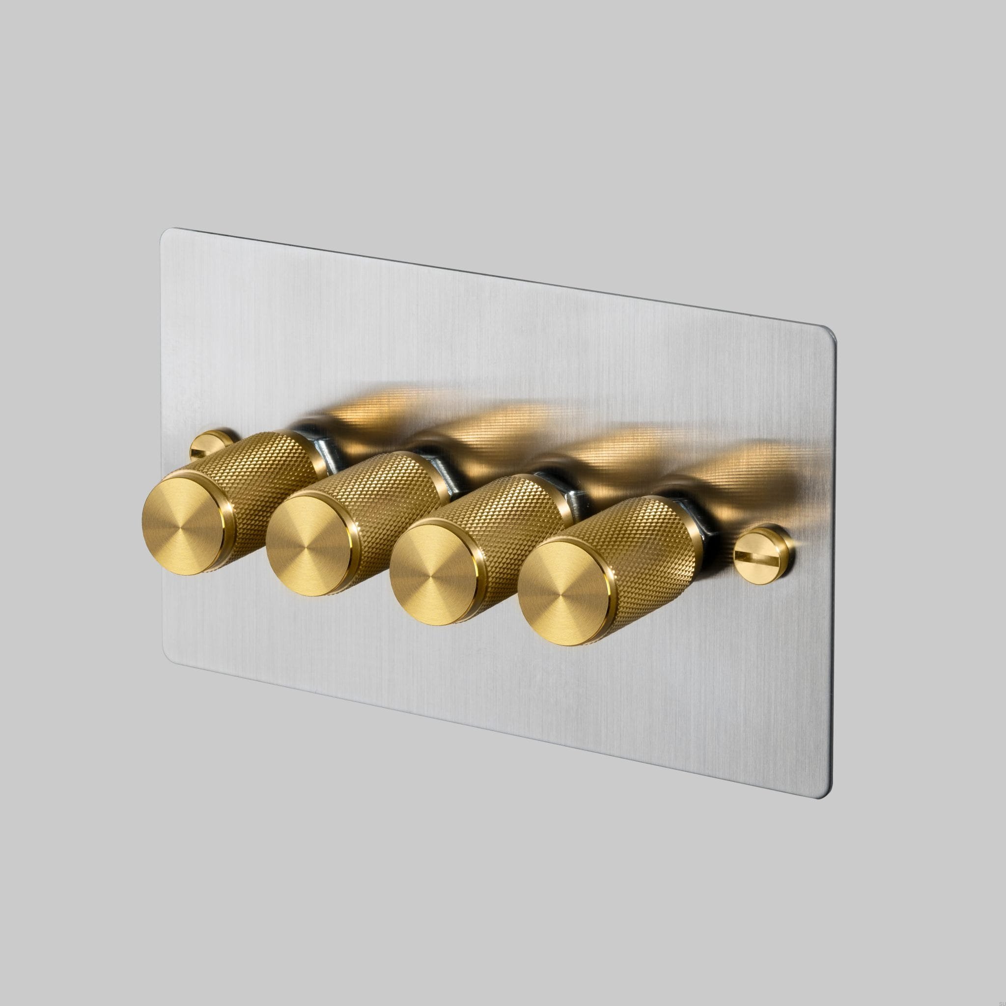 4G_Dimmer_Steel_Brass-2048x2048.jpg