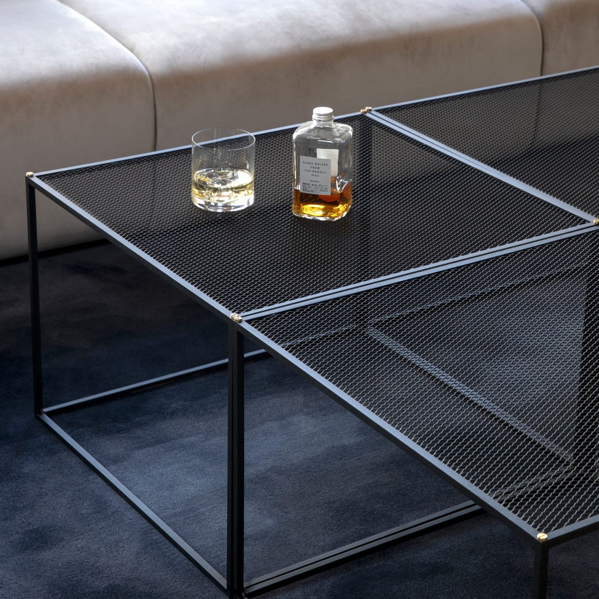 1-BusterPunch_Meshed_Coffee_Lifestyle_3-scaled.jpg