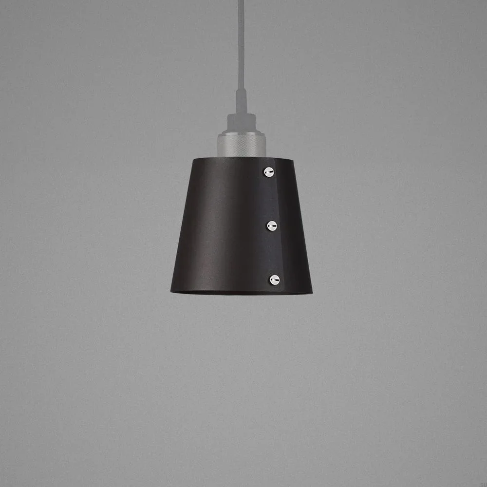 buster-_-punch-small-graphite-shade-with-steel-details_7.webp