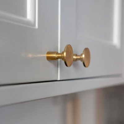 Jubilee Furniture Knob Brass Unpainted