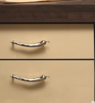 Chili R 96 oblong furniture handle, brushed nickel