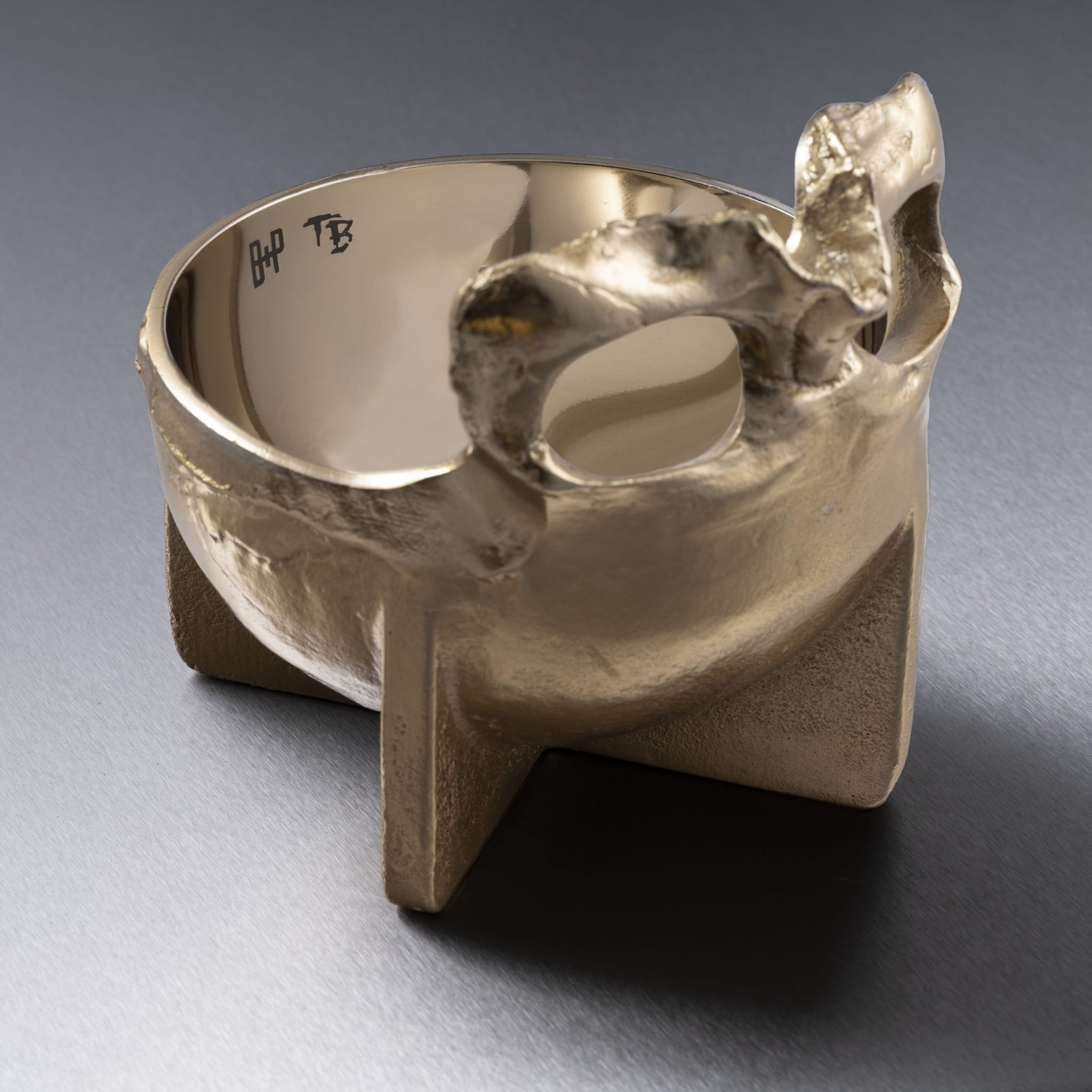 TB_Bowl_Brass_Detail_3_web-scaled.jpg