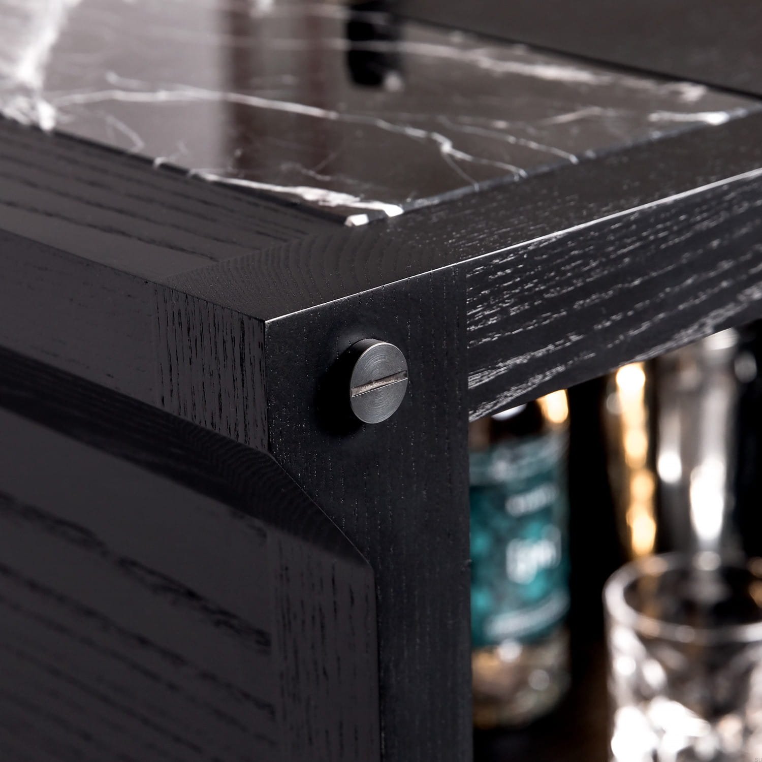 bp_popstar_gin_bar_black_oak_06_square.jpg