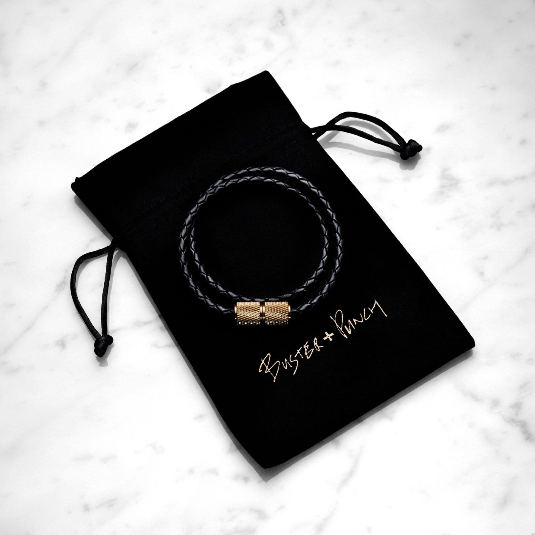 buster-_-punch-jewelry-double-bracelet-pouch_2.jpg