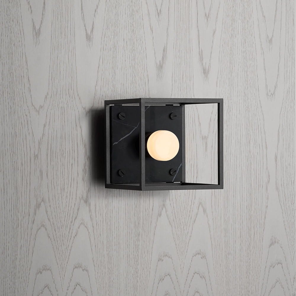 Punch żarówka dyskowa opti white w lampie