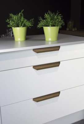 Barcco 480 oblong furniture handle Wooden walnut