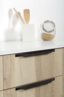 Cutt 320/480 oblong furniture handle, aluminum, matt black
