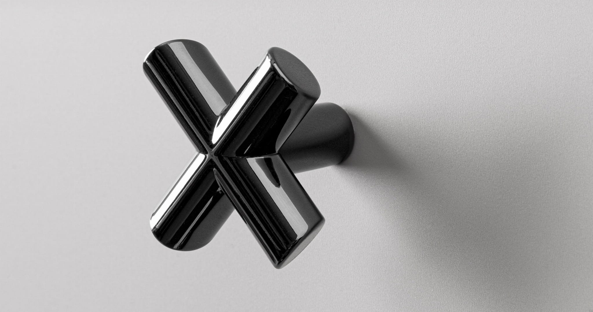 0614-equis-polished-black-nickel-door.jpg