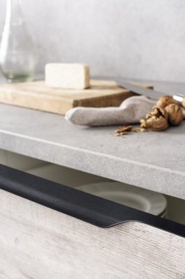 Vector edge furniture handle 0434 447 Aluminum Black Brushed