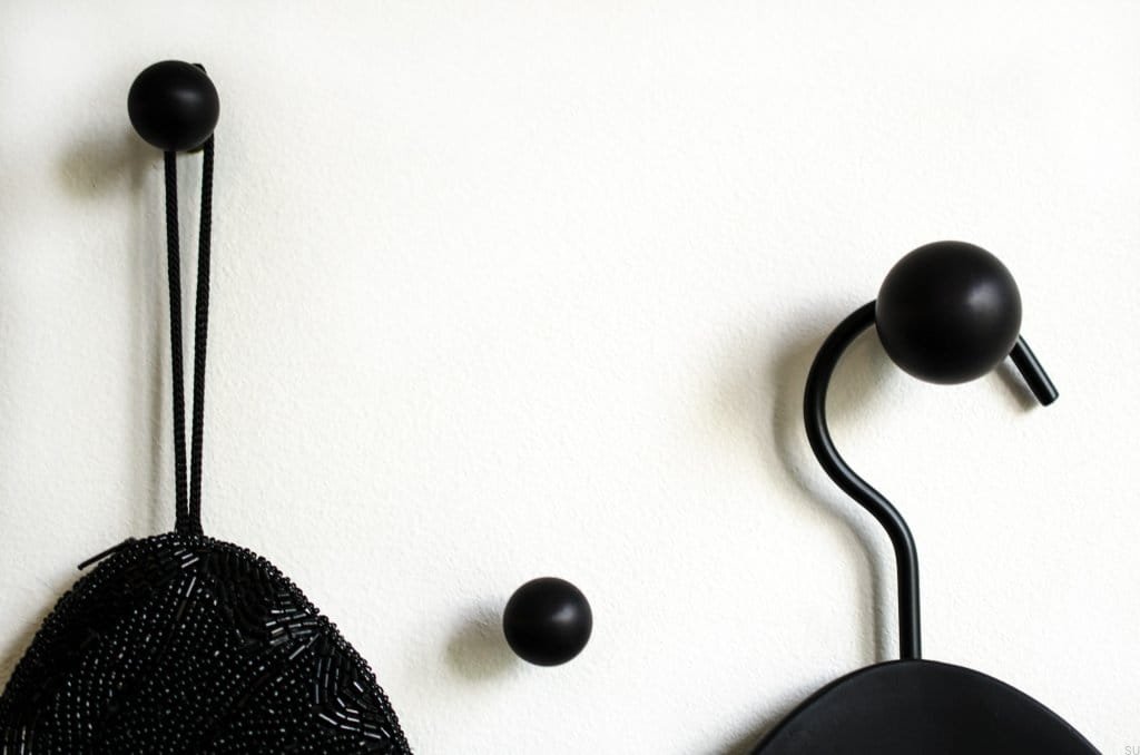 Wieszaki i gałki z serii Drop