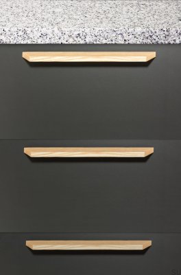 Barcco 480 wooden ash longitudinal furniture handle