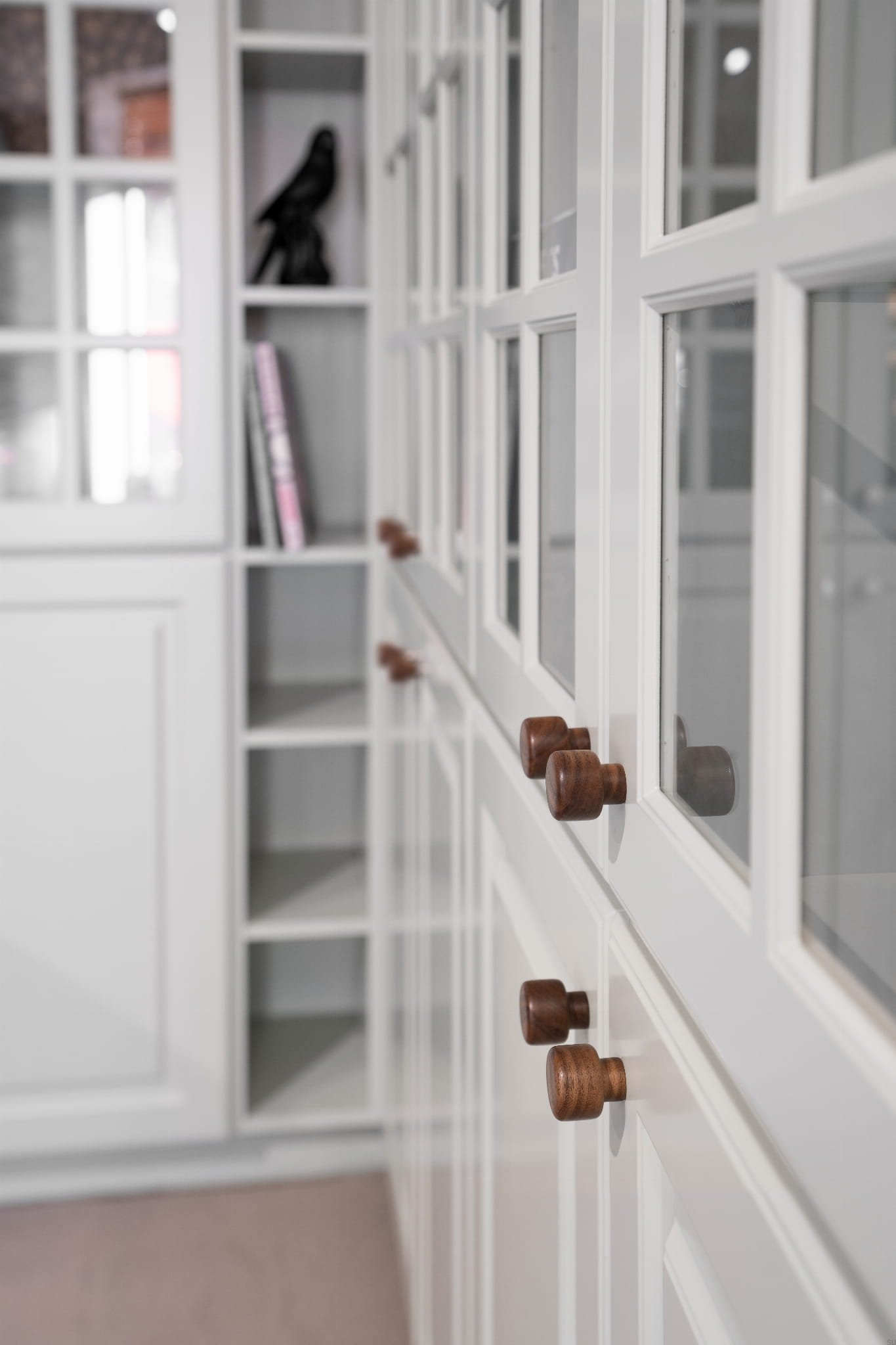 339365--Gałka-meblowa-Esther-Drewniana-Orzech-Włoski-Beslag-Design-Skandynawskie-Uchwyty_2