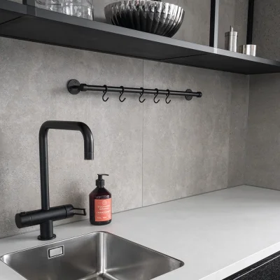 Aveny 640 kitchen hanger Brass Black