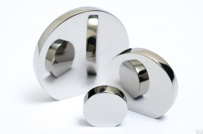 Globe 20 furniture knob Polished stainless steel