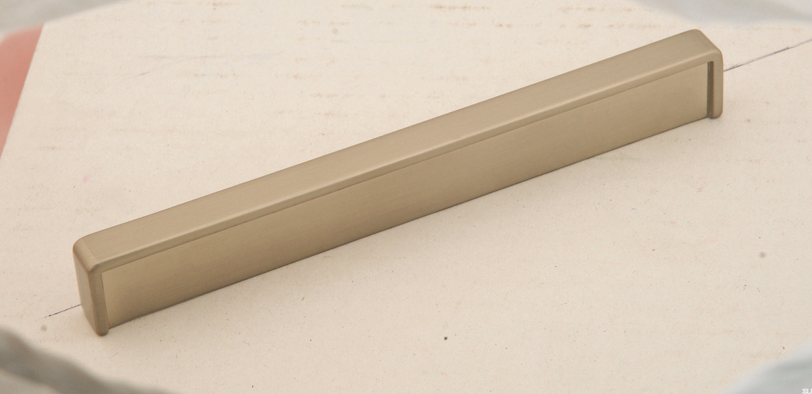 1907F-140ZN21--Uchwyt-meblowy-podłużny-1907F-96-Nikiel-Szczotkowany-Siro-Skandynawskie-Uchwyty_2