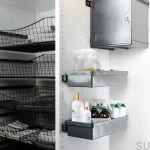 240001402-I--Szafka-na-leki-1402-Ciemnoszara-Beslag-Design-Skandynawskie-Uchwyty_4