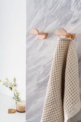 Zett Gold Polished Eco wall hanger