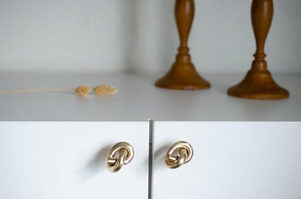 knot-knob-brushed-brass-interior-1.jpg