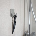 606076-21 Uchwyt na maszynkę do golenia Base Chrom Polerowany