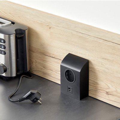 Single USB socket Mini Born Matte Black