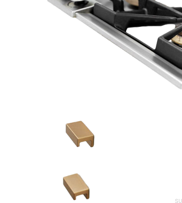 Station 32 elongated furniture handle Aluminum Gold Brushed