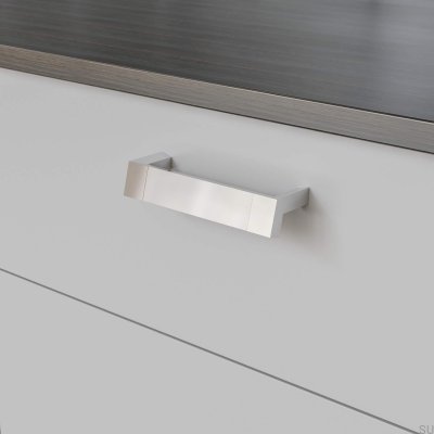 Båstad 128 oblong furniture handle, polished chrome