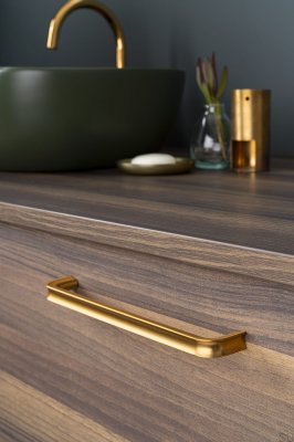 Lipp 192 oblong furniture handle, brushed gold, cava