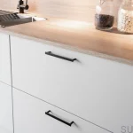 304330-11--Uchwyt-meblowy-podłużny-Bror-160-Metalowy-Czarny-Mat-Beslag-Design-Skandynawskie-Uchwyty_6