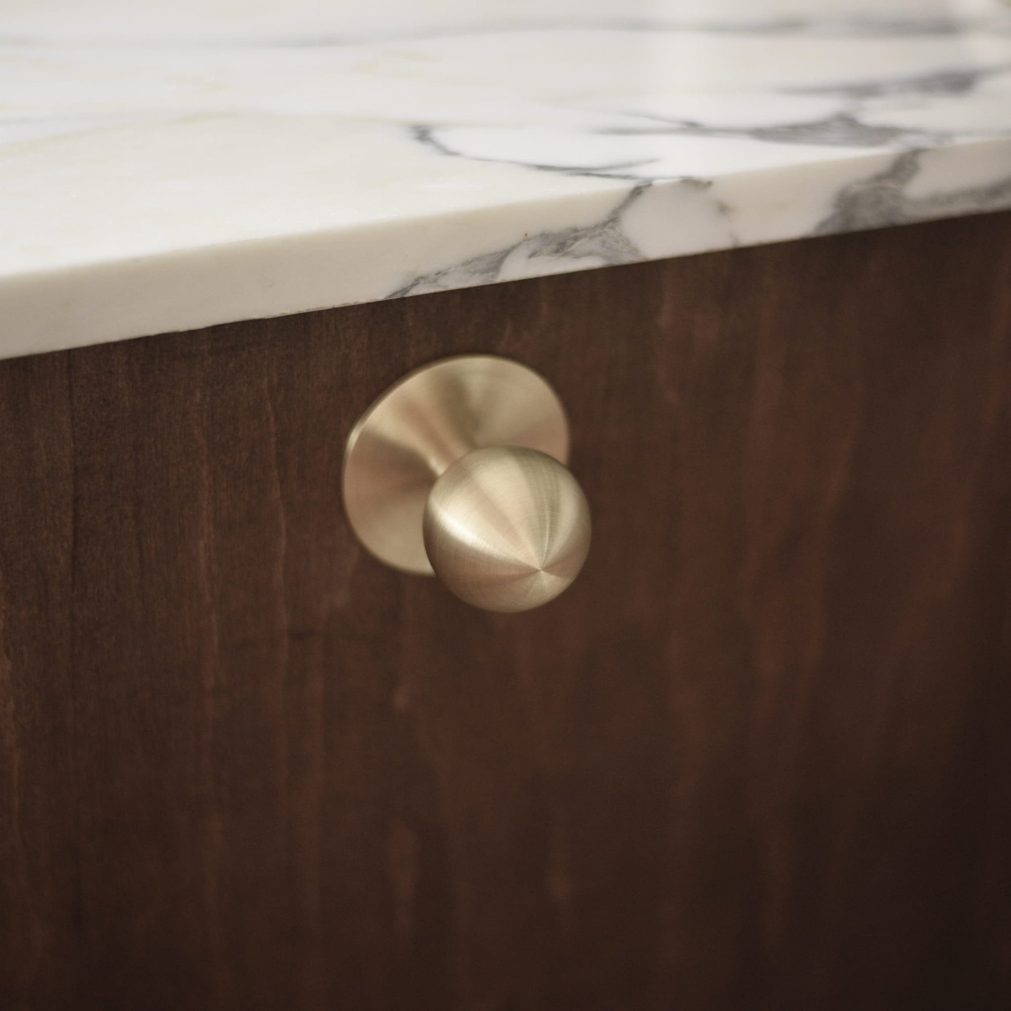 m_155-S--Gałka-meblowa-20-Mosiężna-Nielakierowana-Szczotkowana-Marbelo-Skandynawskie-Uchwyty_2