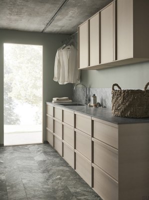 ARM380 Brass Brown Kitchen Faucet