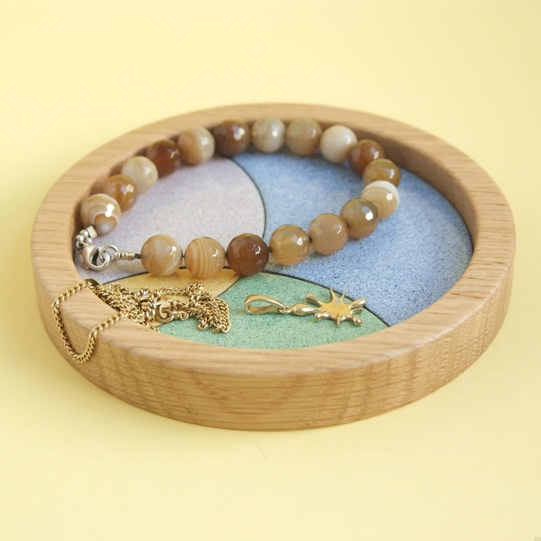 E_57-0-0-2--Tacka-na-biżuterie-Drewniana-Emaliowana-Kolorowa-Wzór-2-Dot-Manufacture-Skandynawskie-Uchwyty_9