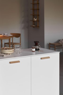 Elongated furniture handle Glove 160 Wooden Oak