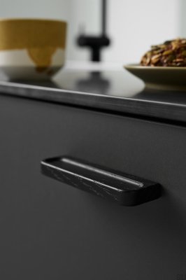 Plank 160 Wooden Oak Black oblong furniture handle