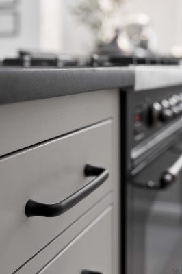 Elongated furniture handle Provence 160 Cast Iron Matt Black