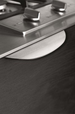 Edge Bow 200 Aluminum Silver Furniture Handle