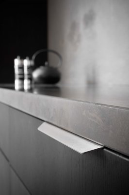 Blaze 2 2x80 Aluminum Silver Edge Furniture Handle