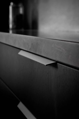 Blaze 2 2x80 Edge Furniture Handle Aluminum Anthracite Brushed